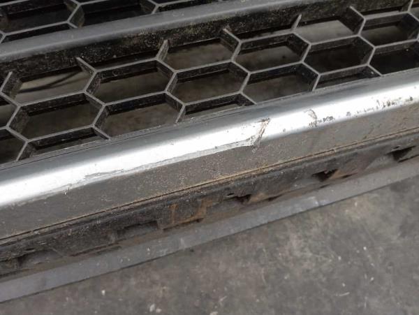  PARE CHOC AVANT SKODA - Vue 6